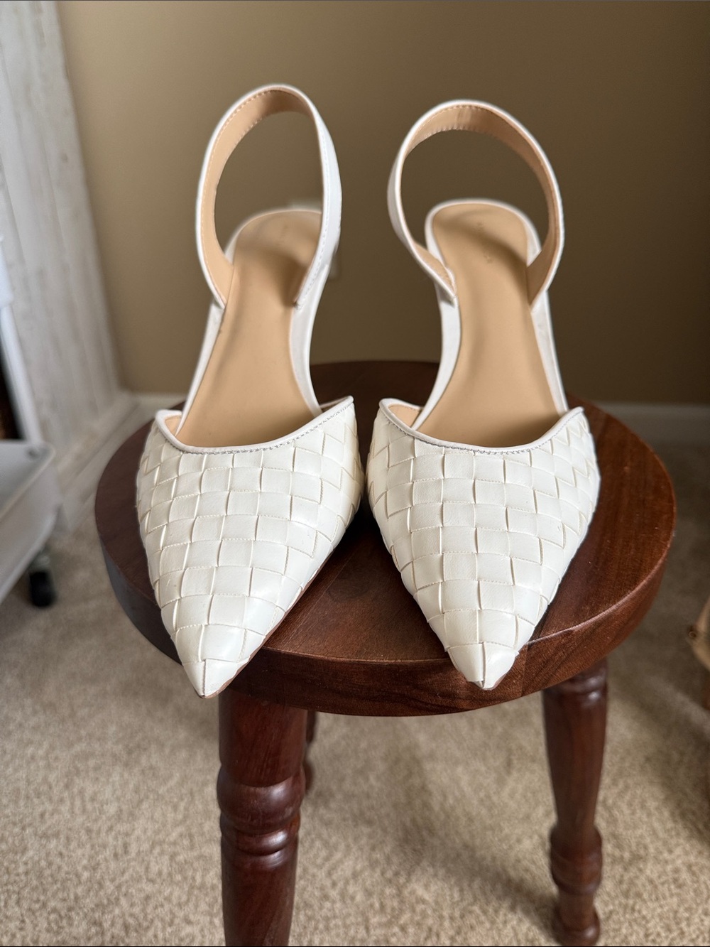 Women’s White Woven Pointed Slingback Flats